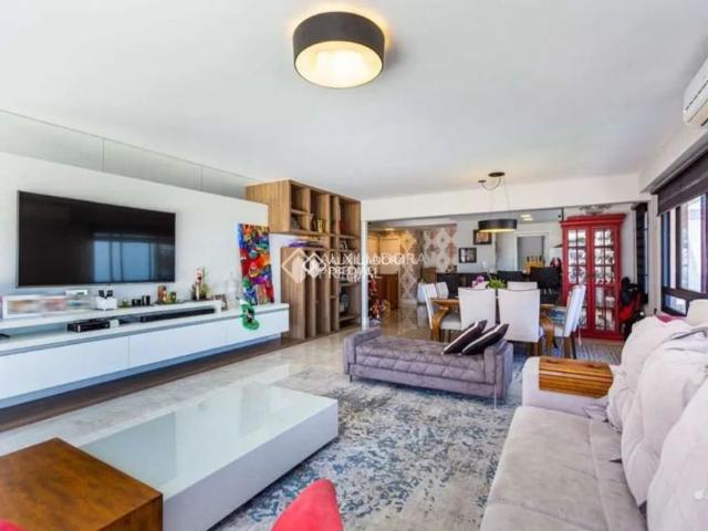 Apartamento com 3 quartos para alugar na Rua Cananéia, 255, Vila Jardim, Porto Alegre, 384 m2 por R$ 20.000