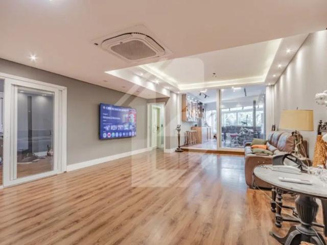 Apartamento com 3 quartos para alugar na Rua Dinarte Ribeiro, 212, Moinhos de Vento, Porto Alegre por R$ 13.140