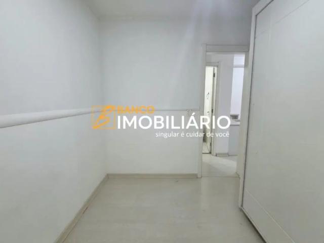 Apartamento com 3 quartos para alugar na Rua Doutor Campos Velho, 1888, Cristal, Porto Alegre por R$ 3.100