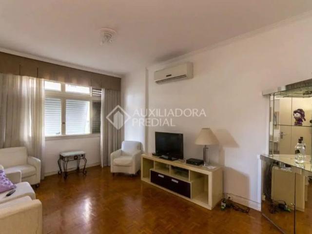 Apartamento com 3 quartos para alugar na Rua Garibaldi, 963, Independência, Porto Alegre, 140 m2 por R$ 2.800