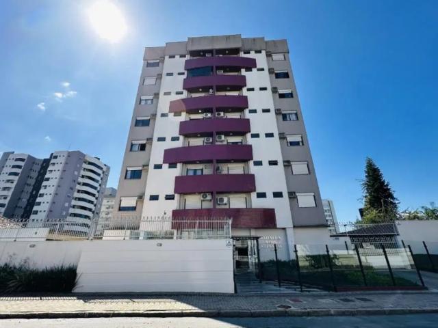 Apartamento com 3 quartos para alugar na Rua José de Alencar,, América, Joinville por R$ 3.800