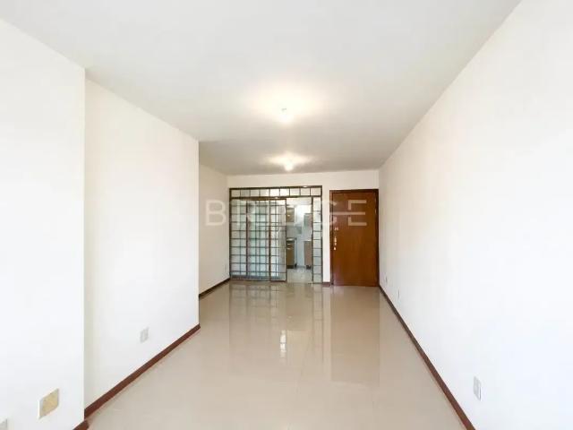 Apartamento com 3 quartos para alugar na Rua Lopo Gonçalves, 455, Cidade Baixa, Porto Alegre por R$ 3.200