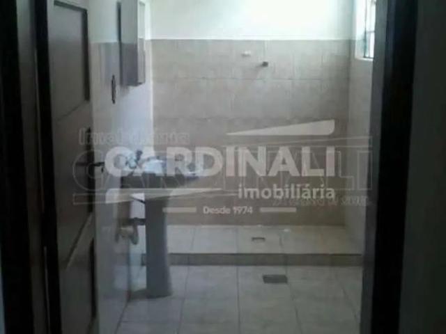 Apartamento com 3 quartos para alugar na Rua Nove De Julho, Apto 1, 992, Centro, São Carlos
