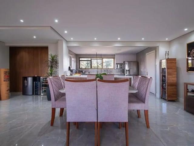Apartamento com 3 quartos para alugar na Rua Pedro al 100, Centro, Tremembé, 284 m2 por R$ 5.500