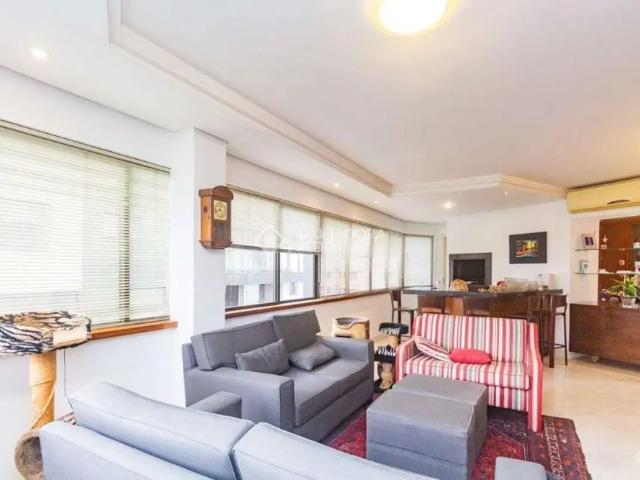 Apartamento com 3 quartos para alugar na Travessa Professor Tupi Caldas, 90, Petrópolis, Porto Alegre, 133 m2 por R$ 8.500