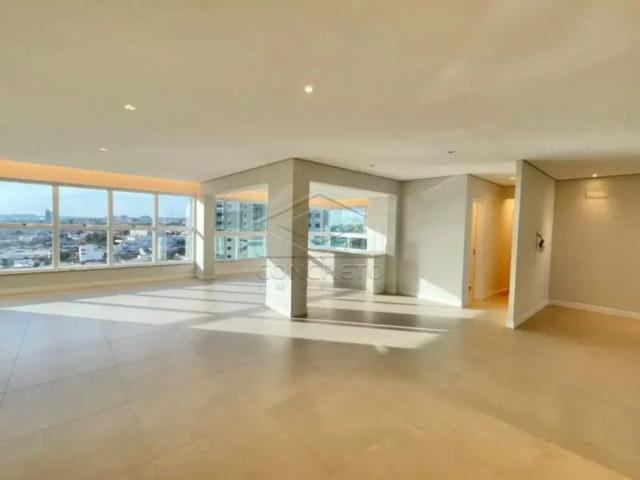 Apartamento com 3 quartos para alugar na Vila Assis, Jaú