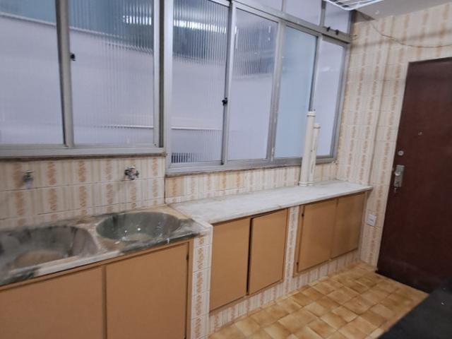 Apartamento com 3 quartos para alugar no bairro Gutierrez em Belo Horizonte