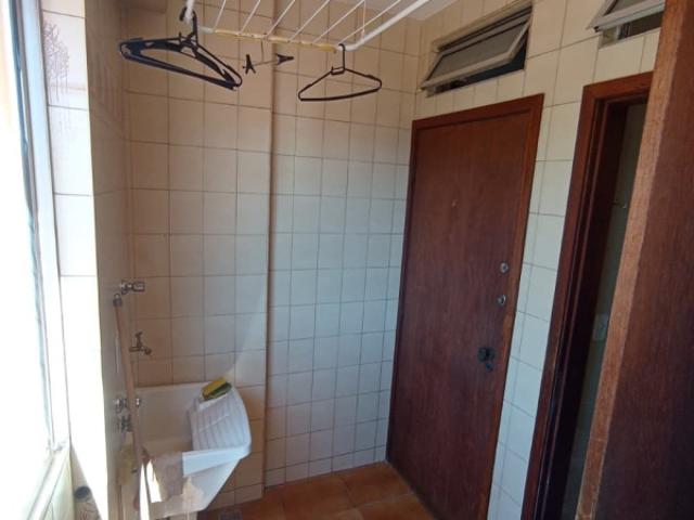 Apartamento com 3 quartos para alugar no bairro Gutierrez em Belo Horizonte