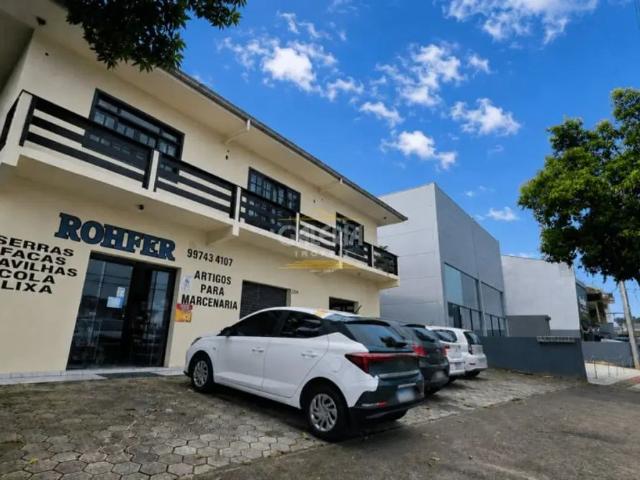 Apartamento com 3 quartos para alugar no Bom Retiro, Joinville