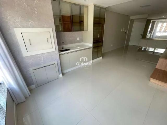 Apartamento com 3 quartos para alugar no Centro, Jaraguá do Sul por R$ 7.000