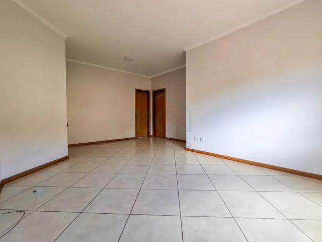 Apartamento com 3 quartos para alugar no Centro, Poços de Caldas
