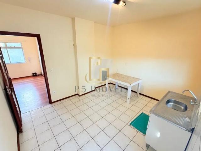 Apartamento com 3 quartos para alugar no Garcia, Blumenau