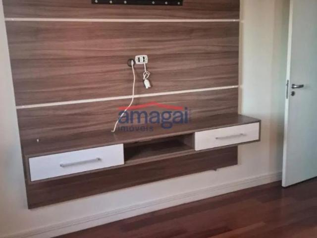 Apartamento com 3 quartos para alugar no Loteamento Villa Branca, Jacareí por R$ 3.350