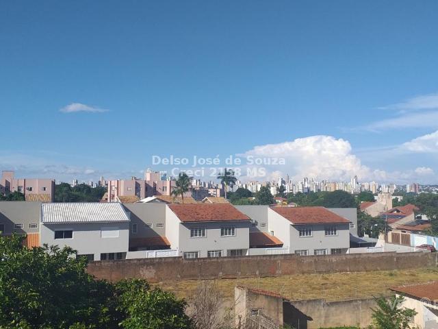 Apartamento com 3 Quartos para Alugar por R$ 1.800/mês