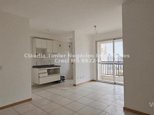 Apartamento com 3 Quartos para Alugar por R$ 1.900/mês