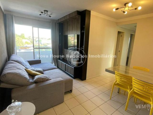 Apartamento com 3 Quartos para Alugar por R$ 2.800/mês