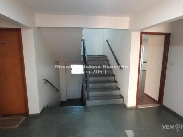 Apartamento com 3 Quartos para Alugar por R$ 2.800/mês