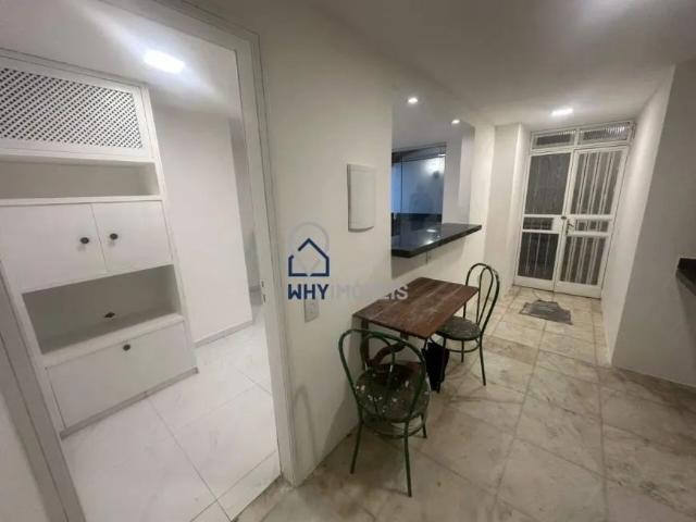 Apartamento com 3 Quartos para alugar, 130m² Savassi