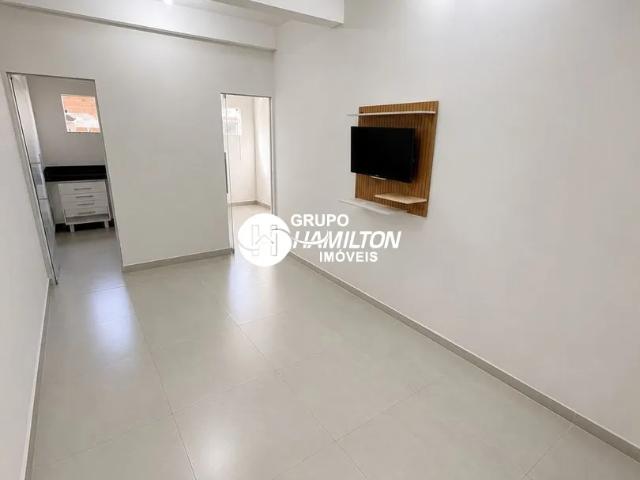 Apartamento com 3 quartos para alugar