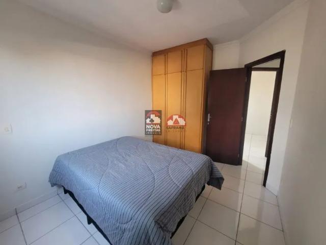 Apartamento com 3 Quartos para alugar, 75m² Jardim das Indústrias