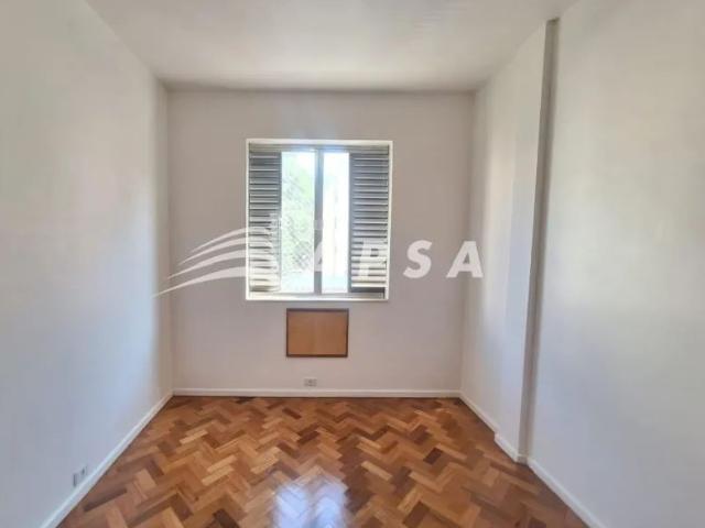 Apartamento com 3 Quartos para alugar, 84m² Botafogo