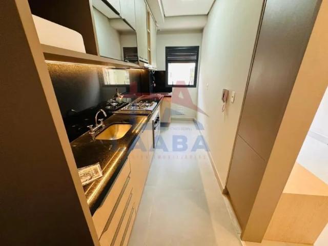 Apartamento com 3 Quartos para alugar, 89m² Centro
