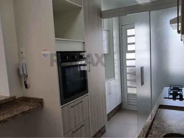 Apartamento com 3 Quartos para alugar, 98m² Centro