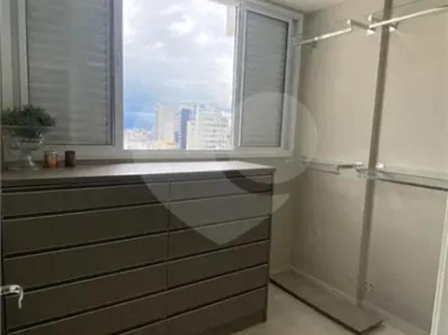 Apartamento com 3 quartos para locação em Gonzaga SP