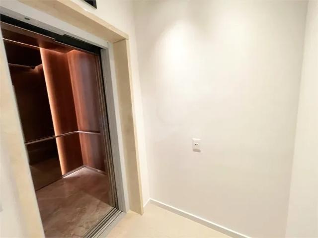 Apartamento com 3 quartos para locação em Jardim morumbi SP