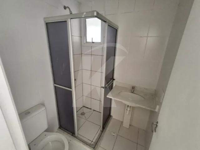 Apartamento com 3 quartos, sala, cozinha, banheiro, área de serviço, 1 vaga de garagem