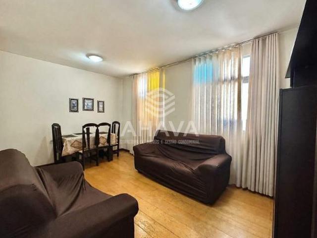 Apartamento com 3 Quartos sendo 1 Suíte, 88m², próximo a Avenida Guarapari