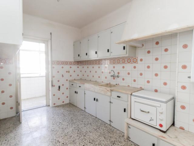Apartamento com 3 quartos, varanda e arrecadação, ao lado do. 97m² Santarém Marvila, Santa Iria da Ribeira de Santarém, Santa