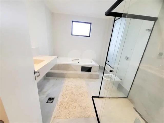Apartamento com 3 quartos à venda em Gonzaga SP