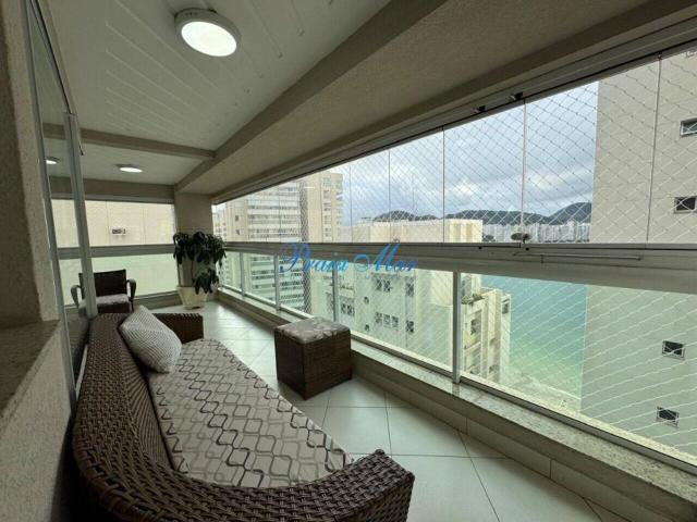 Apartamento com 3 quartos, 147 m²