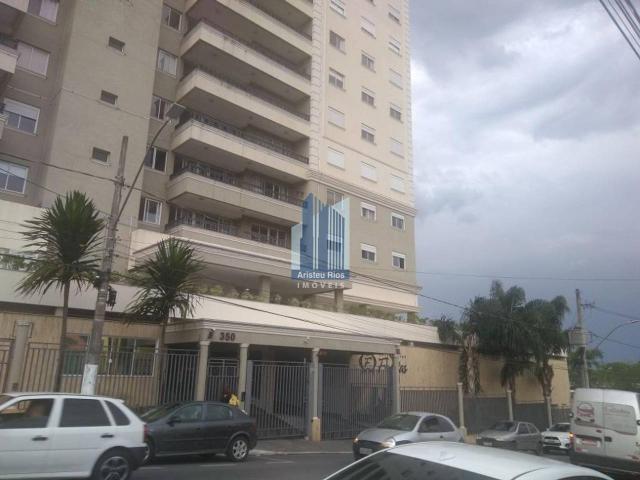 Apartamento com 3 quartos, 160 m²