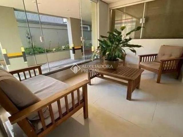 Apartamento com 3 quartos, 1 suíte master em Presidente Prudente SP