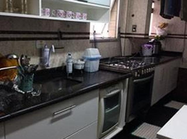 Apartamento com 3 quartos