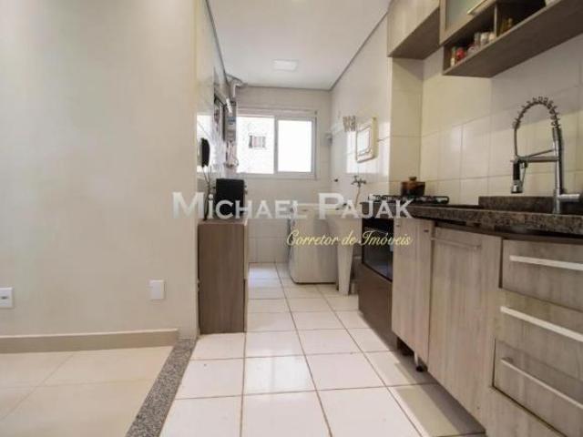 Apartamento com 3 quartos