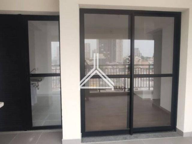 Apartamento com 3 quartos, 70 m²