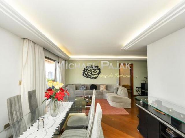 Apartamento com 3 quartos