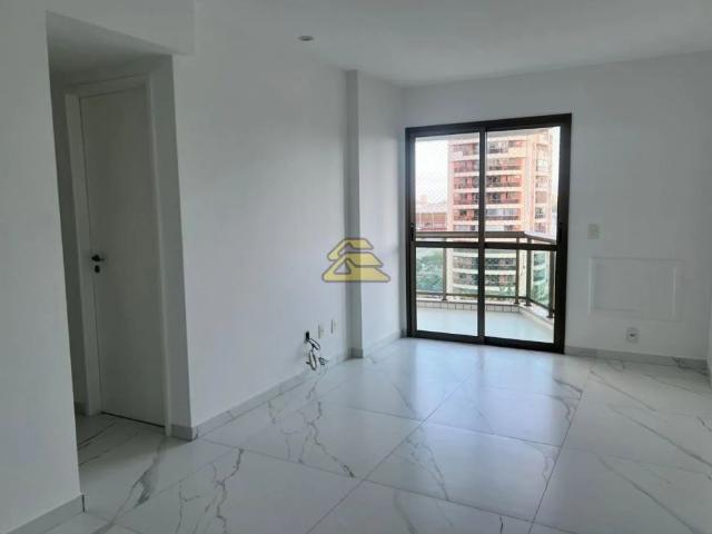 Apartamento com 3 quartos, 83m2
