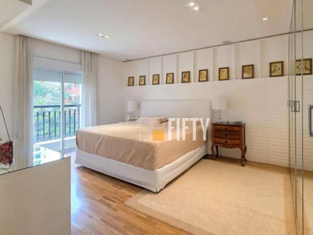 Apartamento com 3 suítes, 226 m² Moema São Paulo/SP