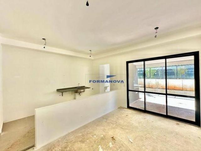 Apartamento com 3 suítes à venda com 139 m² na Granja Viana Cotia/SP