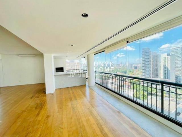 Apartamento com 3 suítes e varanda gourmet para locação em Perdizes