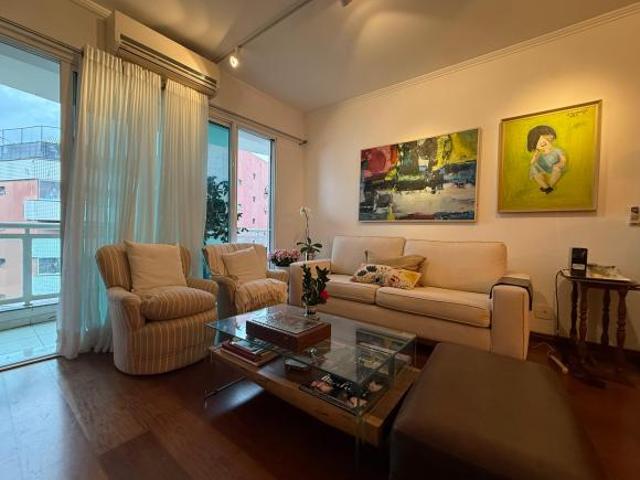Apartamento com 3 suítes no Condomínio Port Ligat – Vila Sônia | 7º andar