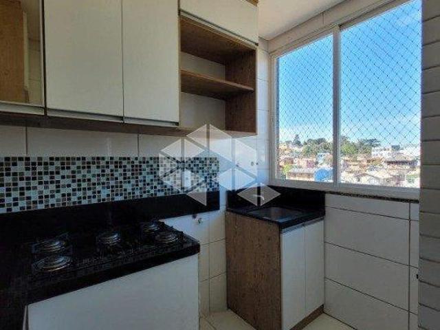 Apartamento com 02 dormitórios e 01 vaga no bairro São Caetano em Caxias do Sul