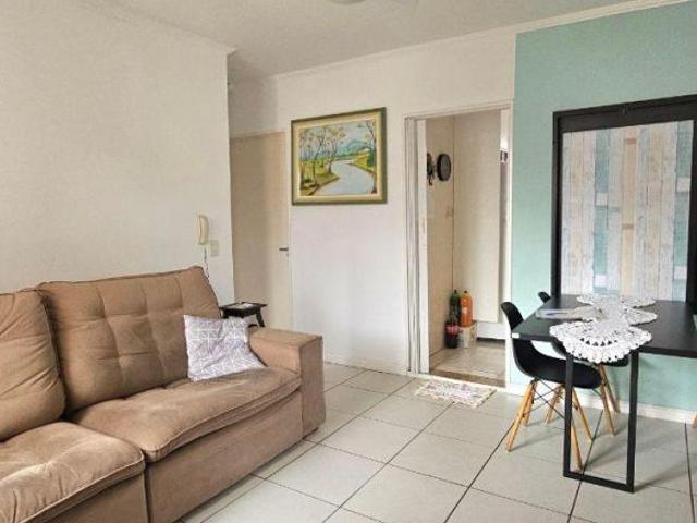 Apartamento com 02 dormitórios em Valinhos