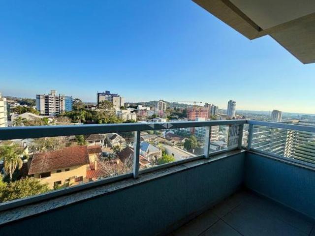 APARTAMENTO COM 02 DORMITÓRIOS NO CENTRO