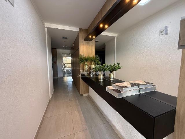 Apartamento com 02 dormitórios na Santa Rita