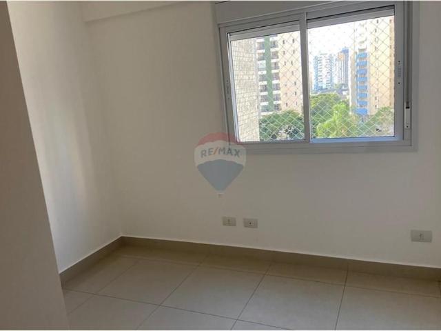 APARTAMENTO COM 02 DORMITÓRIOS SENDO 01 SUITE COM 02 VAGAS COBERTAS DE GARAGEM